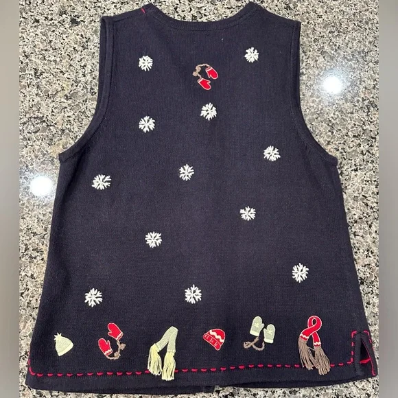 🎄VTG Christopher & Banks Hand Embroidered Christmas Knit Sweater Vest Size Med - Picture 7 of 16